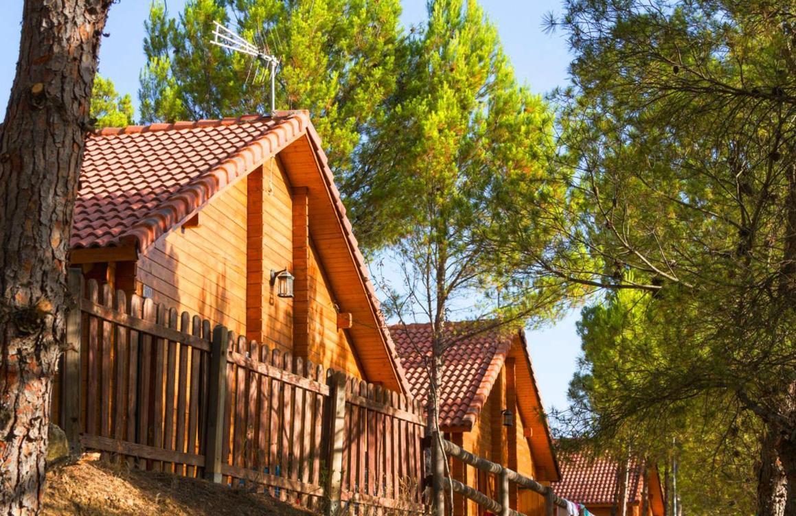 Lago Resort Nuévalos Kültér fotó
